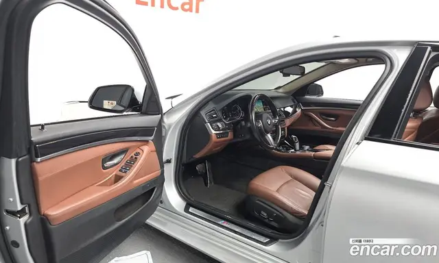 BMW 5 серия 2016 2.0 автомат (гидро), миниатюра 10 BMW 5 серия 2016 2.0 автомат (гидро), миниатюра 10