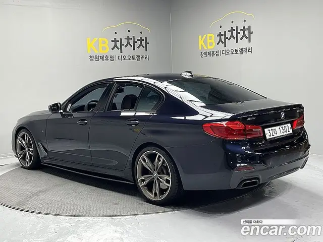 BMW 5 серия 2019 3.0 автомат (гидро), миниатюра 2