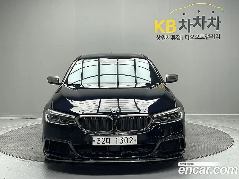 BMW 5 серия 2019 3.0 автомат (гидро), фото 3