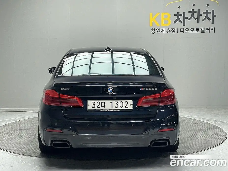 BMW 5 серия 2019 3.0 автомат (гидро), фото 4
