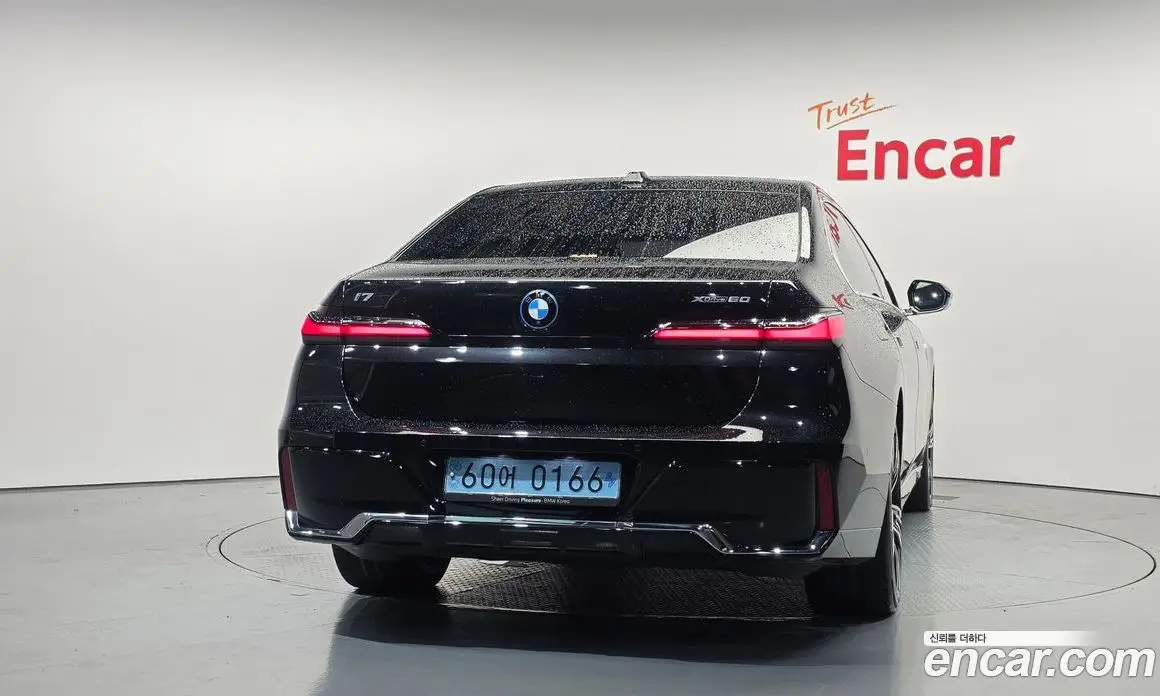 BMW i7 2023 0.3 автомат (гидро), фото 4