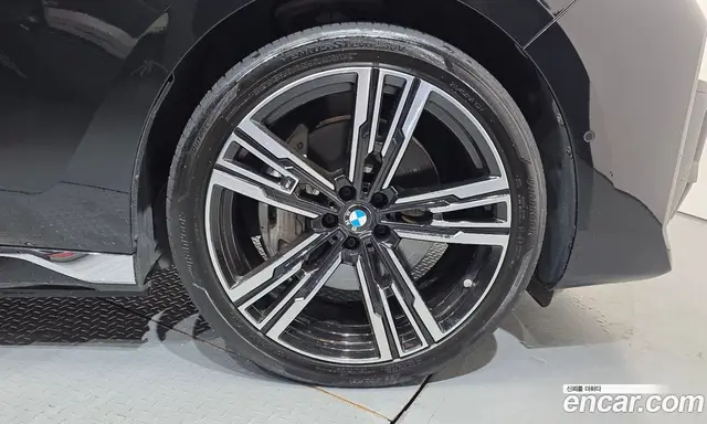 BMW i7 2023 0.3 автомат (гидро), миниатюра 5
