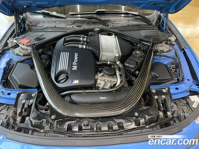 BMW M4 2014 3.0 автомат (гидро), миниатюра 6