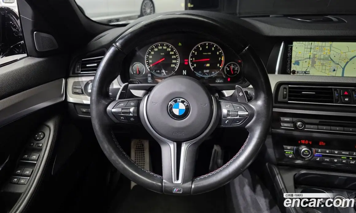 BMW M5 2016 4.4 автомат (гидро), фото 13