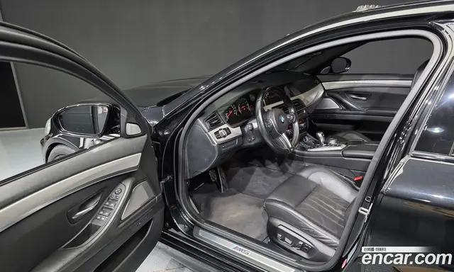BMW M5 2016 4.4 автомат (гидро), миниатюра 10