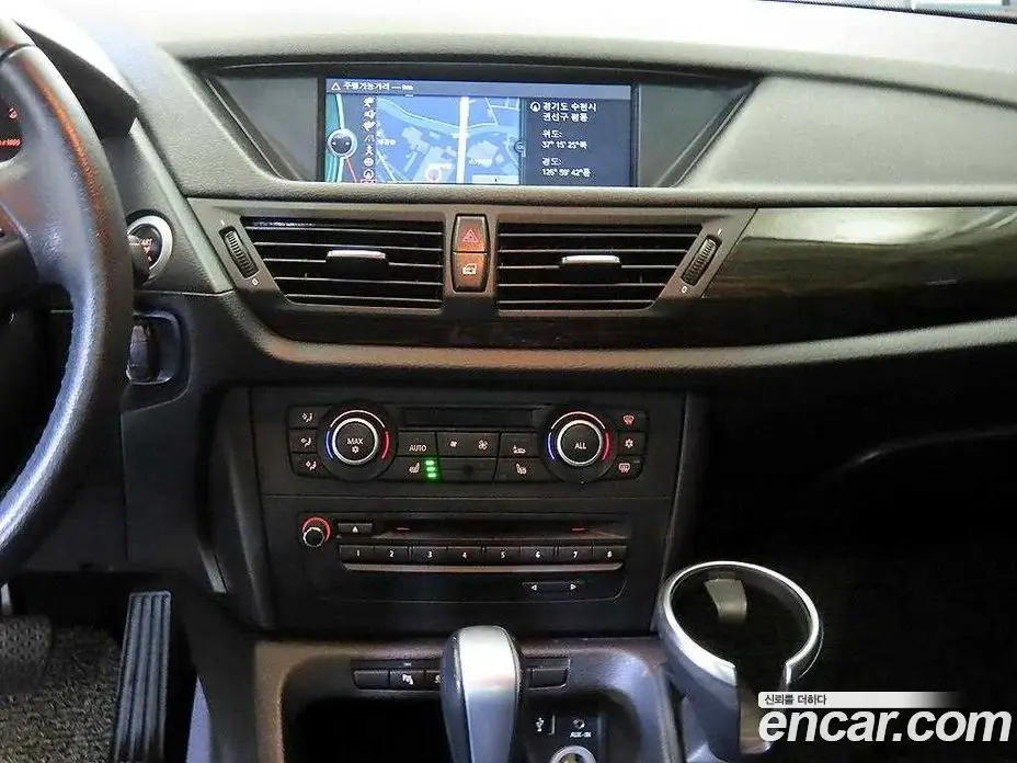 BMW X1 2012 2.0 автомат (гидро), фото 11 BMW X1 2012 2.0 автомат (гидро), фото 11