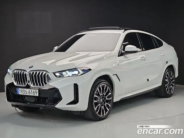 BMW X6, 2024, 45 036 км