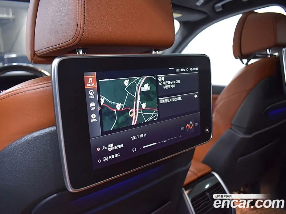 BMW X7 2022 3.0 автомат (гидро), фото 17