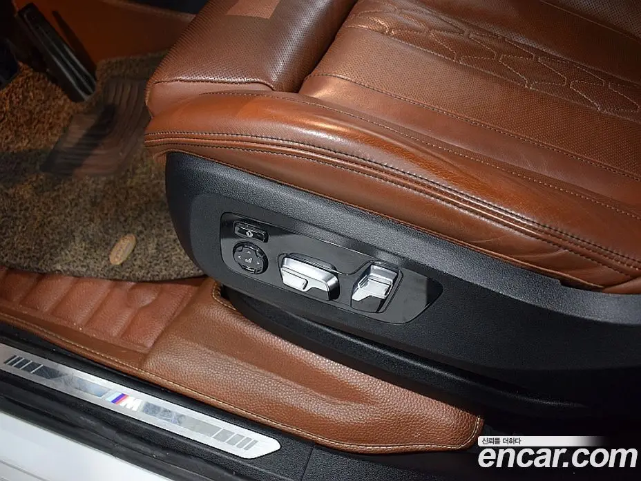 BMW X7 2022 3.0 автомат (гидро), фото 9