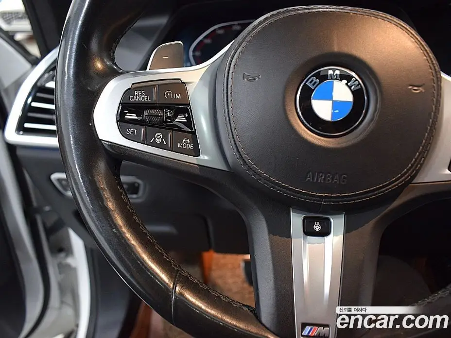 BMW X7 2022 3.0 автомат (гидро), фото 10