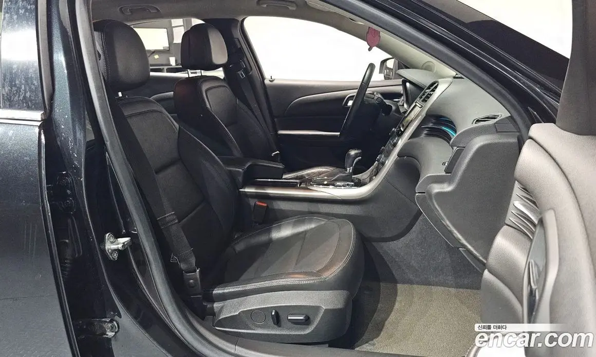 Chevrolet Malibu 2015 2.0 автомат (гидро), фото 15 Chevrolet Malibu 2015 2.0 автомат (гидро), фото 15