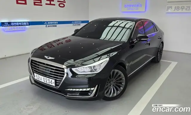 Genesis EQ900, 2016, 177 000 км