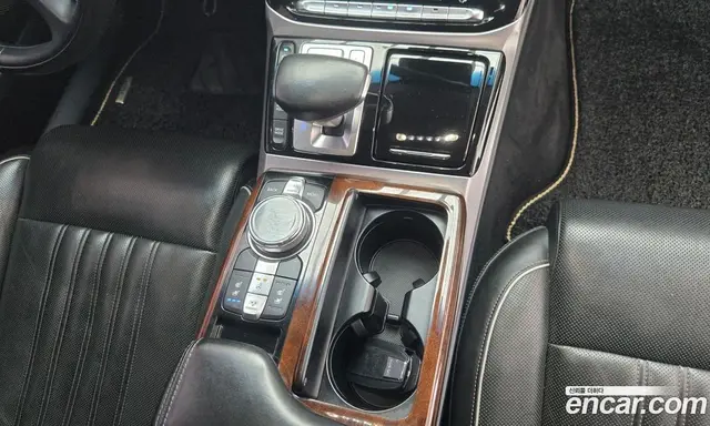 Genesis EQ900 2016 5.0 автомат (гидро), миниатюра 12