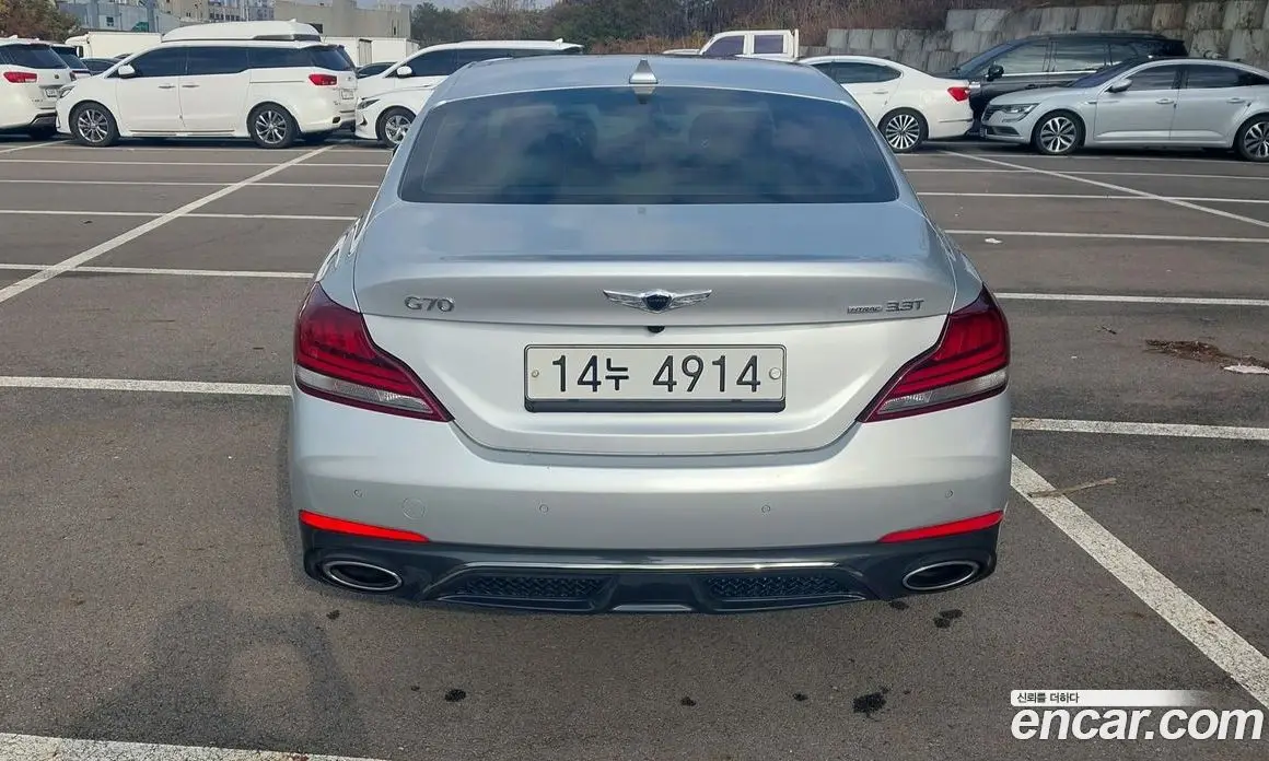 Genesis G70 2018 3.3 автомат (гидро), фото 4 Genesis G70 2018 3.3 автомат (гидро), фото 4