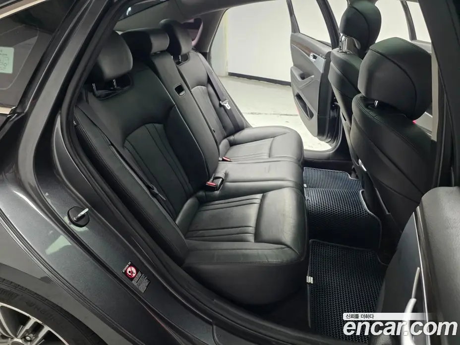 Genesis G80 2016 3.3 автомат (гидро), фото 12 Genesis G80 2016 3.3 автомат (гидро), фото 12