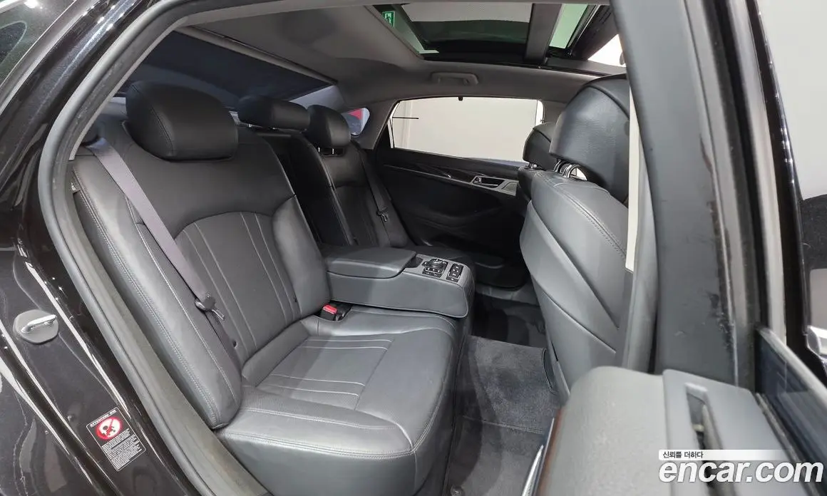 Genesis G80 2018 3.3 автомат (гидро), фото 19 Genesis G80 2018 3.3 автомат (гидро), фото 19