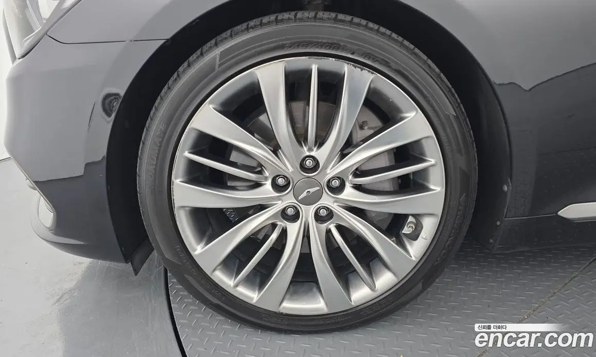 Genesis G80 2018 3.3 автомат (гидро), фото 5 Genesis G80 2018 3.3 автомат (гидро), фото 5