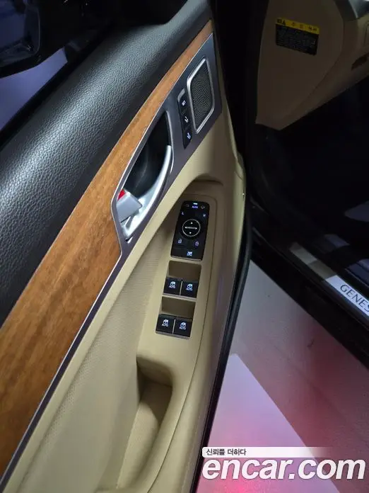 Genesis G80 2018 3.3 автомат (гидро), фото 7 Genesis G80 2018 3.3 автомат (гидро), фото 7