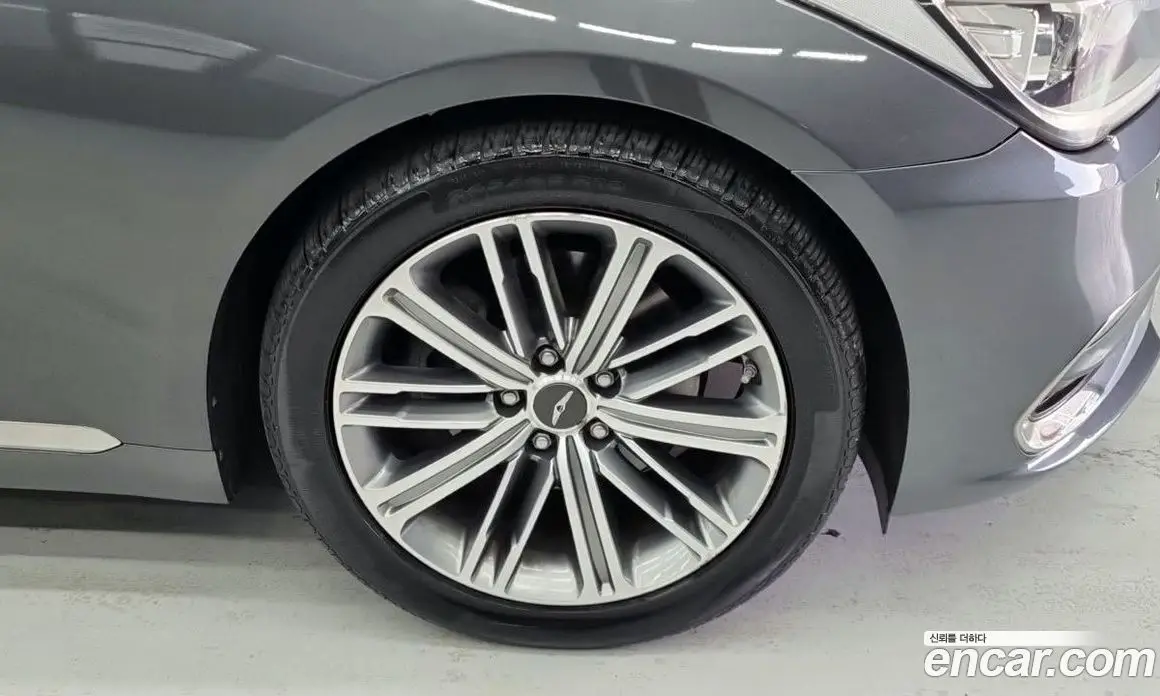 Genesis G80 2018 3.3 автомат (гидро), фото 5 Genesis G80 2018 3.3 автомат (гидро), фото 5