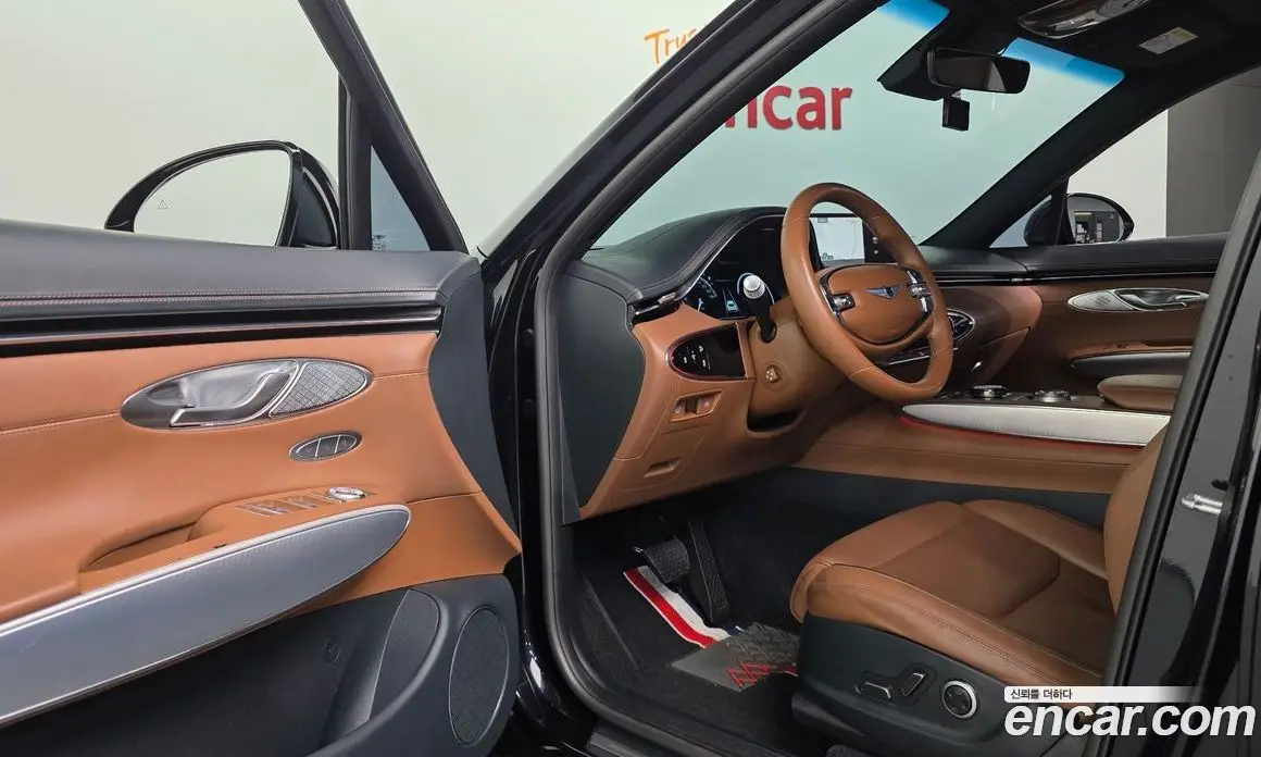 Genesis GV70 2021 2.5 автомат (гидро), фото 12 Genesis GV70 2021 2.5 автомат (гидро), фото 12