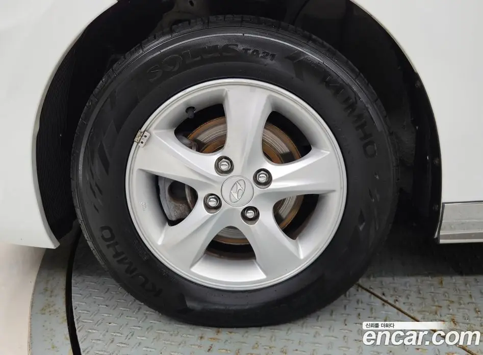 Hyundai Accent 2012 1.6 автомат (гидро), фото 20 Hyundai Accent 2012 1.6 автомат (гидро), фото 20
