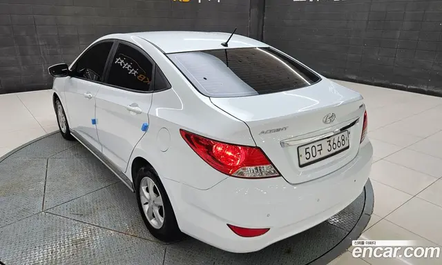 Hyundai Accent 2012 1.6 автомат (гидро), миниатюра 6 Hyundai Accent 2012 1.6 автомат (гидро), миниатюра 6