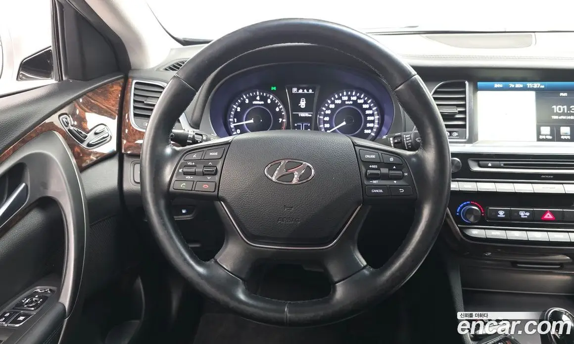 Hyundai Aslan 2015 3.0 автомат (гидро), фото 17