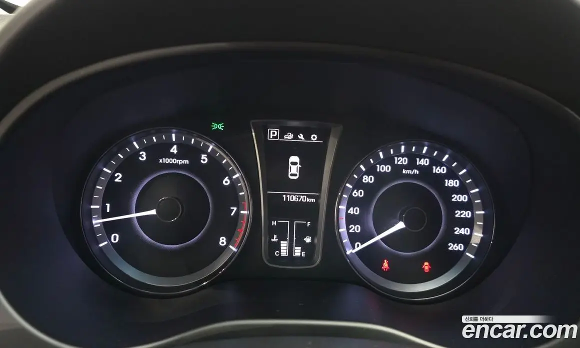 Hyundai Aslan 2015 3.0 автомат (гидро), фото 10