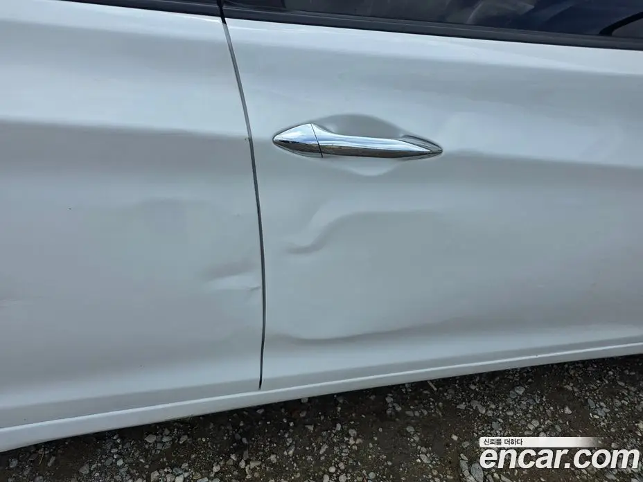Hyundai Avante 2012 1.6 автомат (гидро), фото 3 Hyundai Avante 2012 1.6 автомат (гидро), фото 3