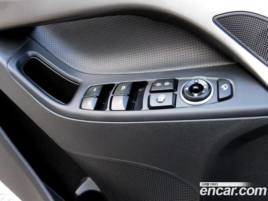 Hyundai Avante 2012 1.6 автомат (гидро), фото 14