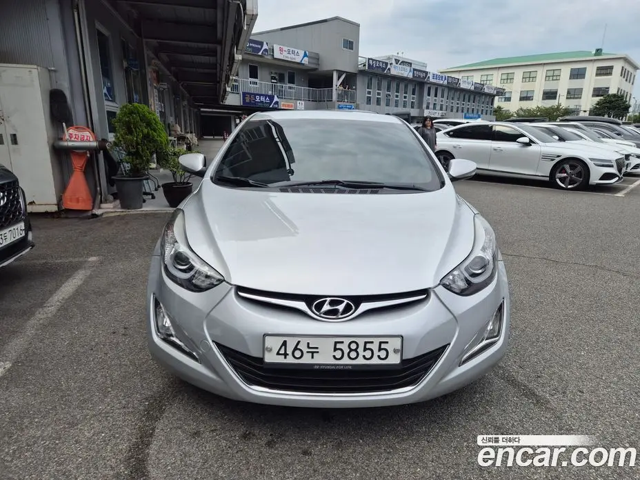 Hyundai Avante 2013 1.6 автомат (гидро), фото 1 Hyundai Avante 2013 1.6 автомат (гидро), фото 1