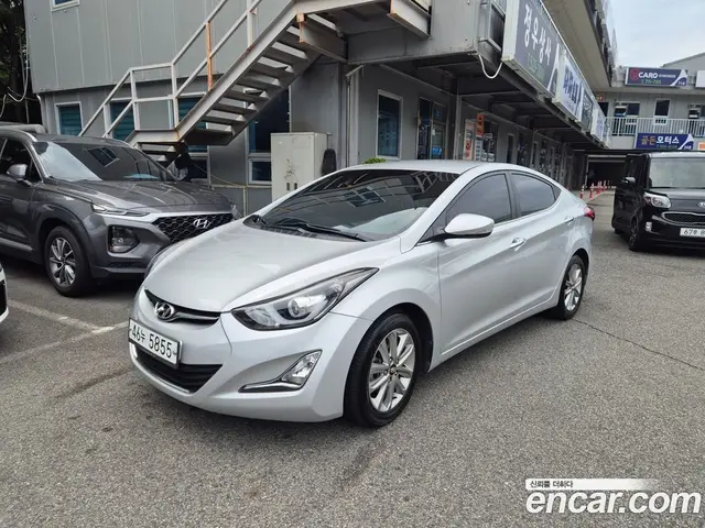 Hyundai Avante 2013 1.6 автомат (гидро), миниатюра 2 Hyundai Avante 2013 1.6 автомат (гидро), миниатюра 2