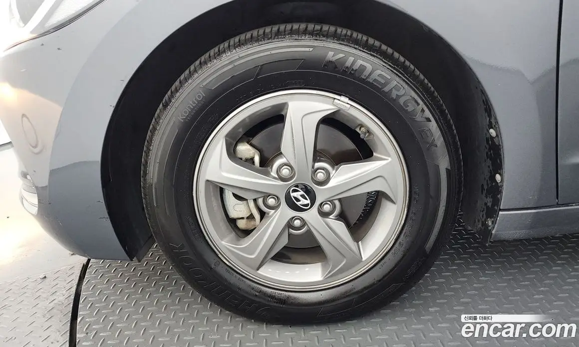 Hyundai Avante 2015 1.6 автомат (гидро), фото 5 Hyundai Avante 2015 1.6 автомат (гидро), фото 5