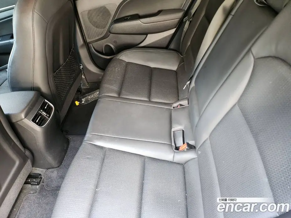 Hyundai Avante 2015 1.6 автомат (гидро), фото 8 Hyundai Avante 2015 1.6 автомат (гидро), фото 8