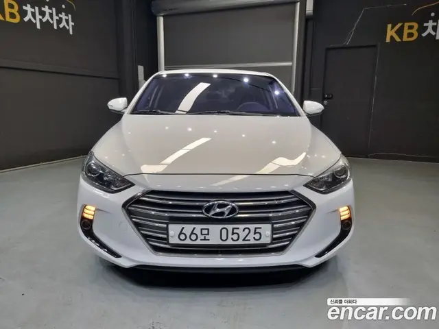 Hyundai Avante, 2016, 159 000 км