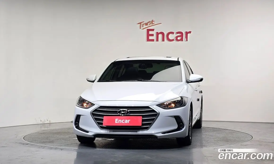 Hyundai Avante 2016 1.6 автомат (гидро), фото 3 Hyundai Avante 2016 1.6 автомат (гидро), фото 3