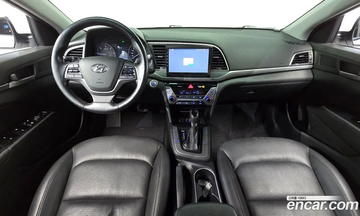 Hyundai Avante 2016 1.6 автомат (гидро), фото 7 Hyundai Avante 2016 1.6 автомат (гидро), фото 7