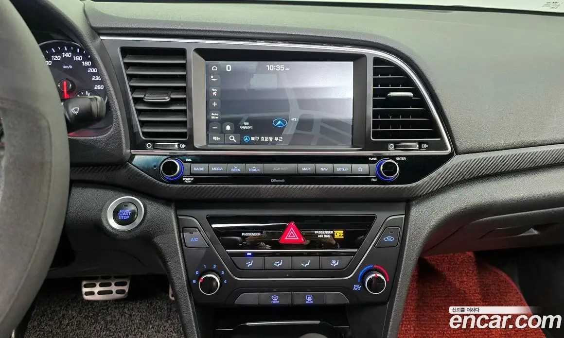 Hyundai Avante 2017 1.6 автомат (гидро), фото 14