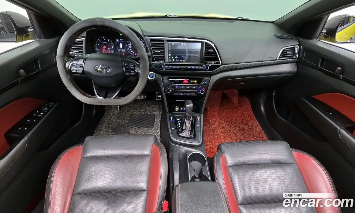 Hyundai Avante 2017 1.6 автомат (гидро), фото 7