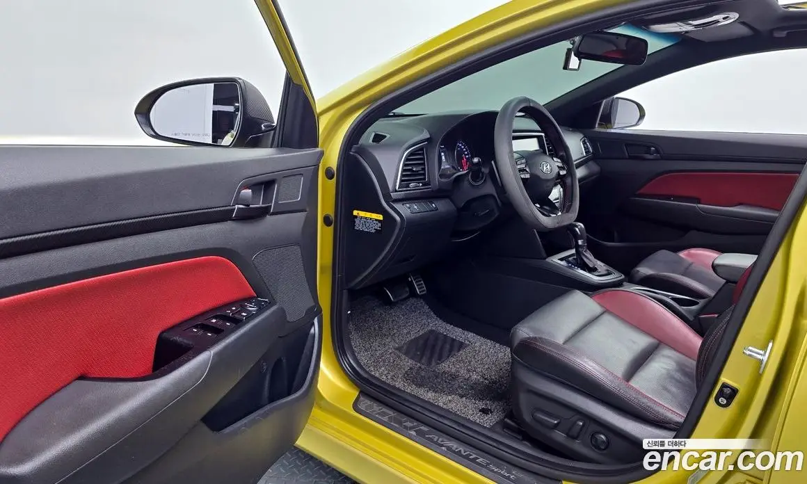Hyundai Avante 2017 1.6 автомат (гидро), фото 10