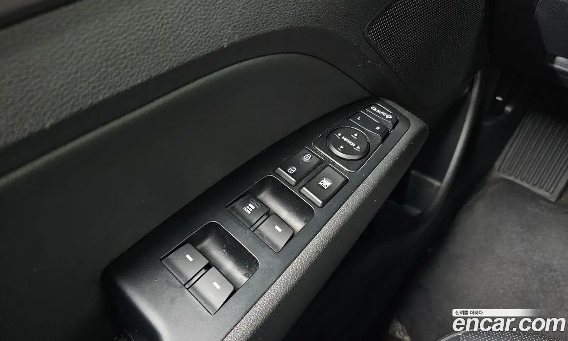 Hyundai Avante 2019 1.6 автомат (гидро), фото 14