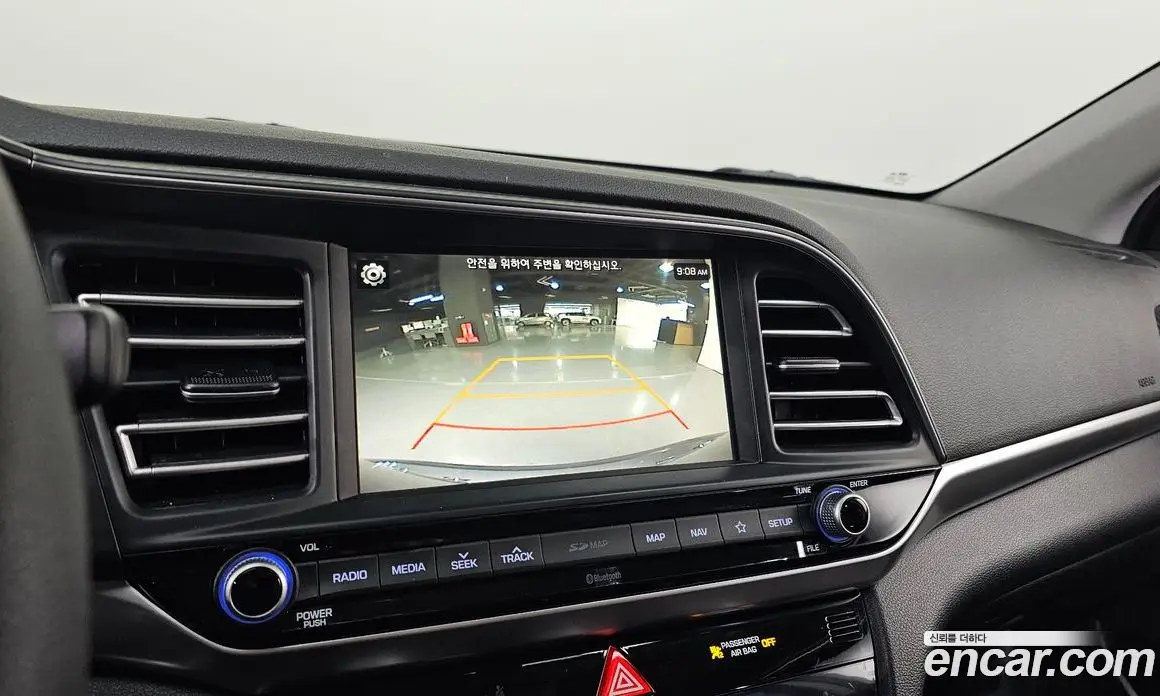 Hyundai Avante 2019 1.6 автомат (гидро), фото 19