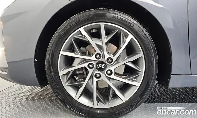 Hyundai Avante 2019 1.6 автомат (гидро), миниатюра 5