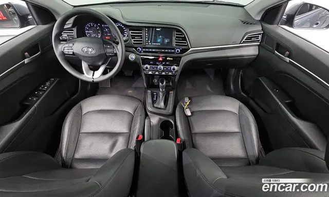Hyundai Avante 2019 1.6 автомат (гидро), миниатюра 7
