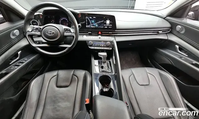 Hyundai Avante 2021 1.6 автомат (гидро), миниатюра 10 Hyundai Avante 2021 1.6 автомат (гидро), миниатюра 10