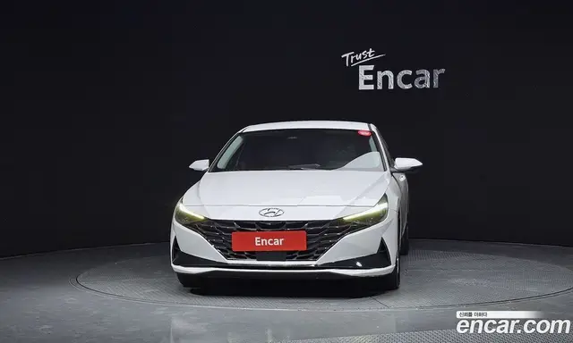 Hyundai Avante 2021 1.6 автомат (гидро), миниатюра 3 Hyundai Avante 2021 1.6 автомат (гидро), миниатюра 3