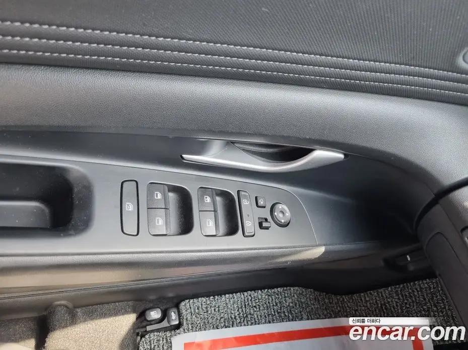 Hyundai Avante 2021 1.6 автомат (гидро), фото 13