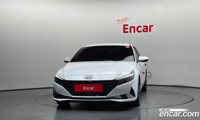 Hyundai Avante 2022 1.6 автомат (гидро), миниатюра 3