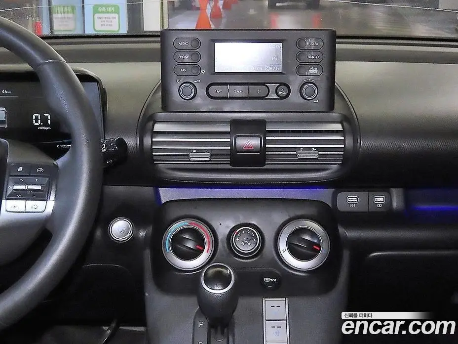 Hyundai Casper 2022 1.0 автомат (гидро), фото 11