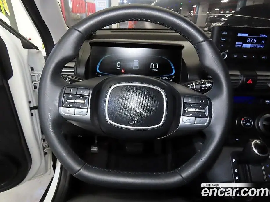 Hyundai Casper 2022 1.0 автомат (гидро), фото 8